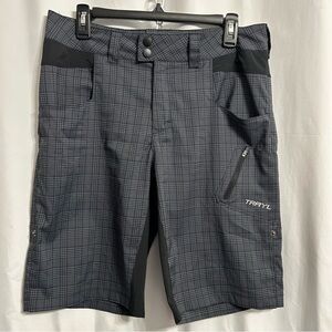 Men’s Trayl Cycling Shorts Size M-      Black Checkered Pattern